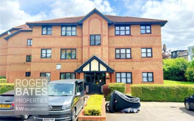 What Makes Roger Bates Different from Other Estate Agents?